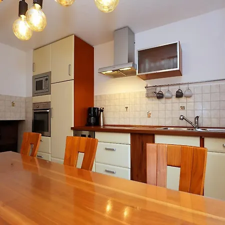 Cozy Apartment In Schwenningen With Garden Villingen-Schwenningen Exterior photo